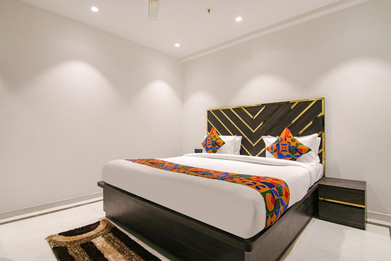 Fabhotel Greysky Νέο Δελχί Εξωτερικό φωτογραφία